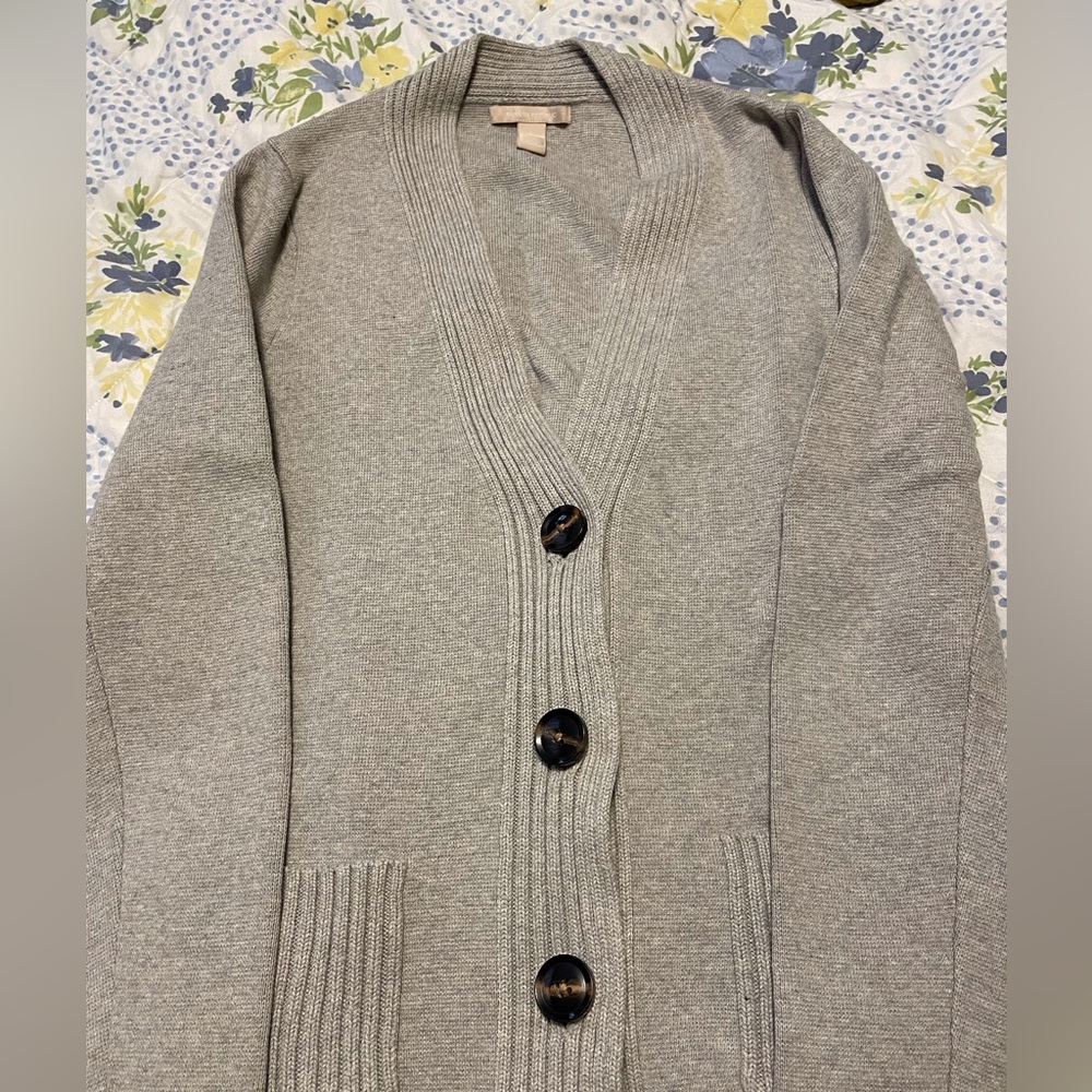 Cardigan sweater, size Large